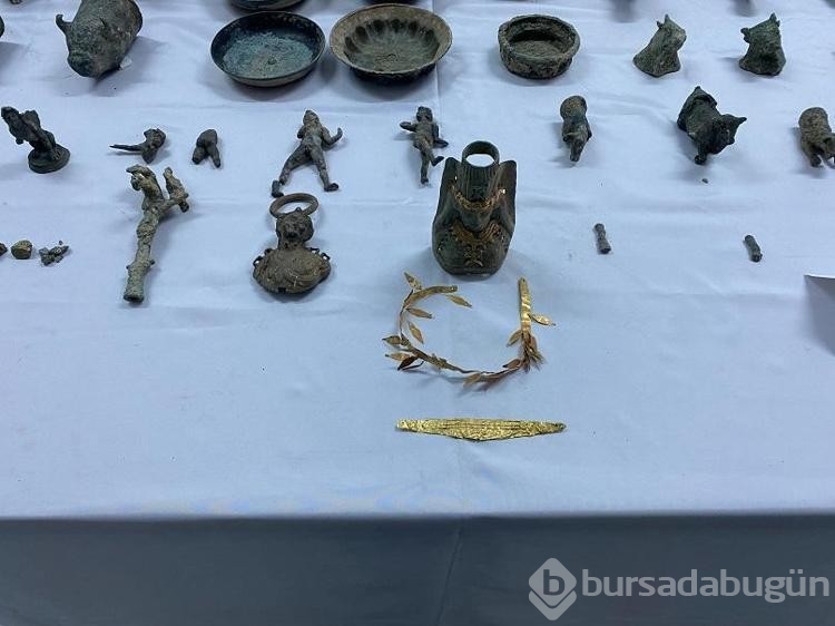 Bayburt'ta tarihi eserler ele geçirildi