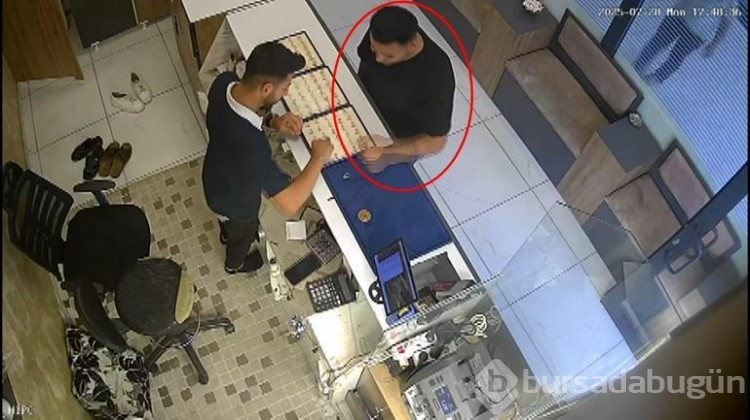 Kuyumcuda yüzük hırsızlığı!