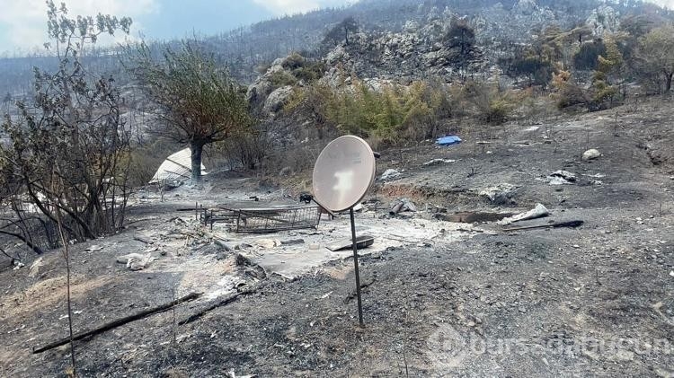 Yanan dağ evinden geriye sadece bunlar kaldı! İşte o eşyalar...