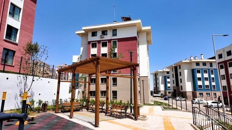 Türkiye'nin en büyük şantiyesi Adıyaman'dan görüntüler...