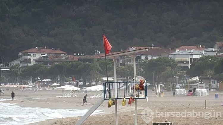 Bartın'da hava şartlarından dolayı denize girmek yasaklandı!
