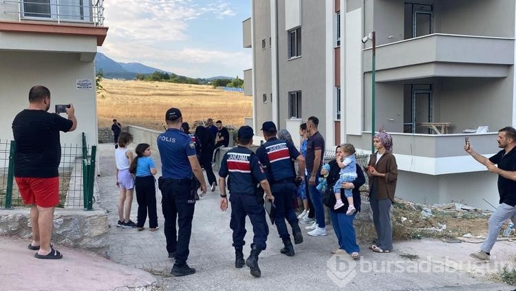 Boşanma aşamasındaki çift evde çıkan yangında ölü bulundu