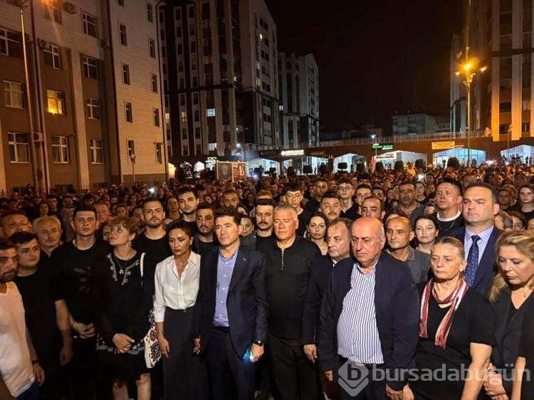 Sinem için karanlığa ışık adlı kortej yürüyüşü yapıldı!