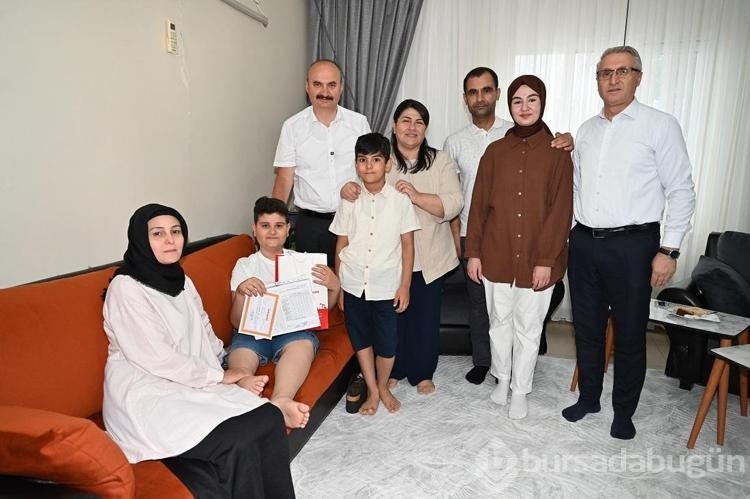 Kanser hastası çocuk futbolcularla tanışmak için İstanbul'a gidiyor