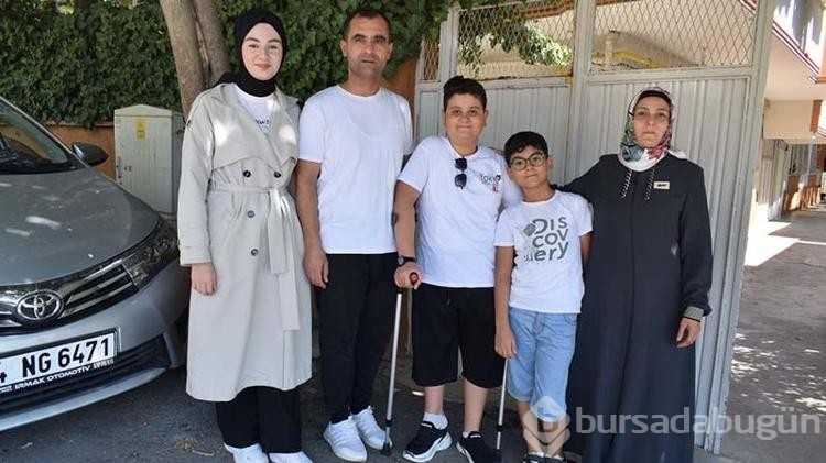 Kanser hastası çocuk futbolcularla tanışmak için İstanbul'a gidiyor