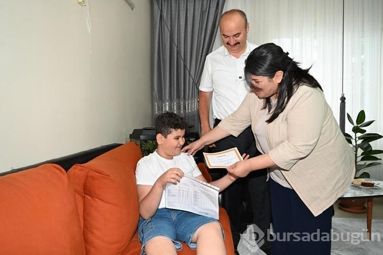 Kanser hastası çocuk futbolcularla tanışmak için İstanbul'a gidiyor