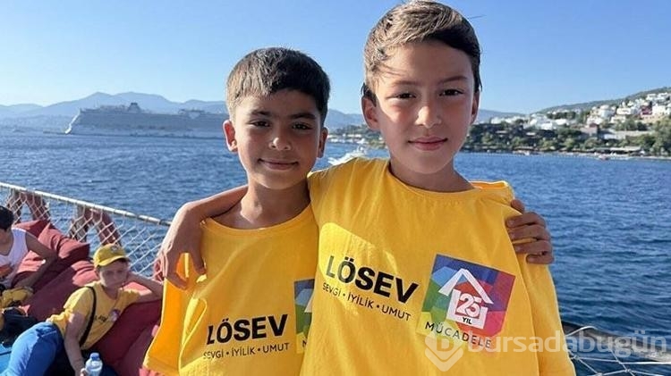 Lösemiyi yenen ikizler LÖSEV tatil köyünde yeniden umut buldu