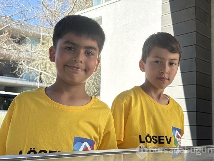 Lösemiyi yenen ikizler LÖSEV tatil köyünde yeniden umut buldu