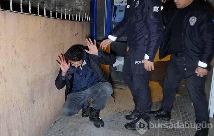 Daha önce cezaevinden kaçıp eski sevgilisini bıçaklayan şahıs yakalandı