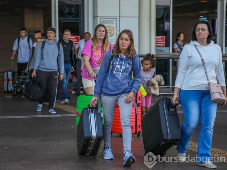 Antalya'ya gelen turist sayısı şok etti!