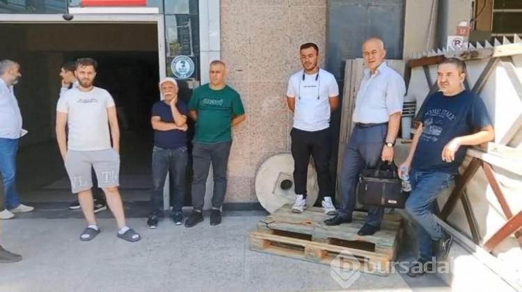 Çalışanları izne çıkardılar! Fabrikayı boşaltıp kaçtılar