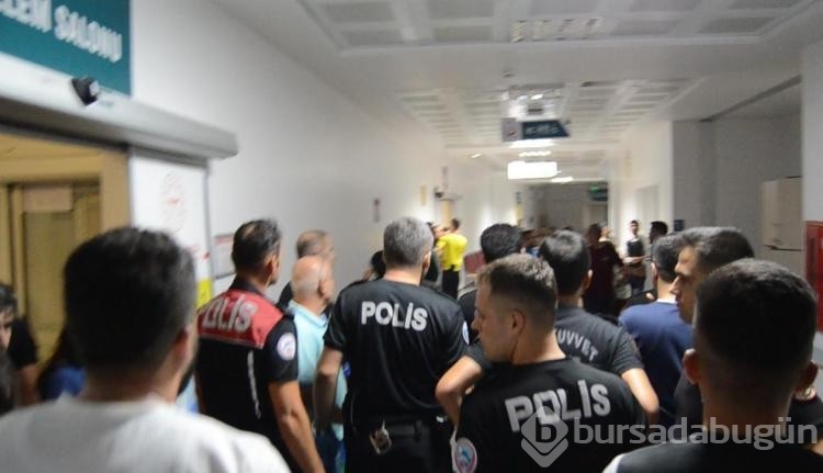 Eski sevgilisini vurup bıçakladı! Araya girenleri de yaraladı