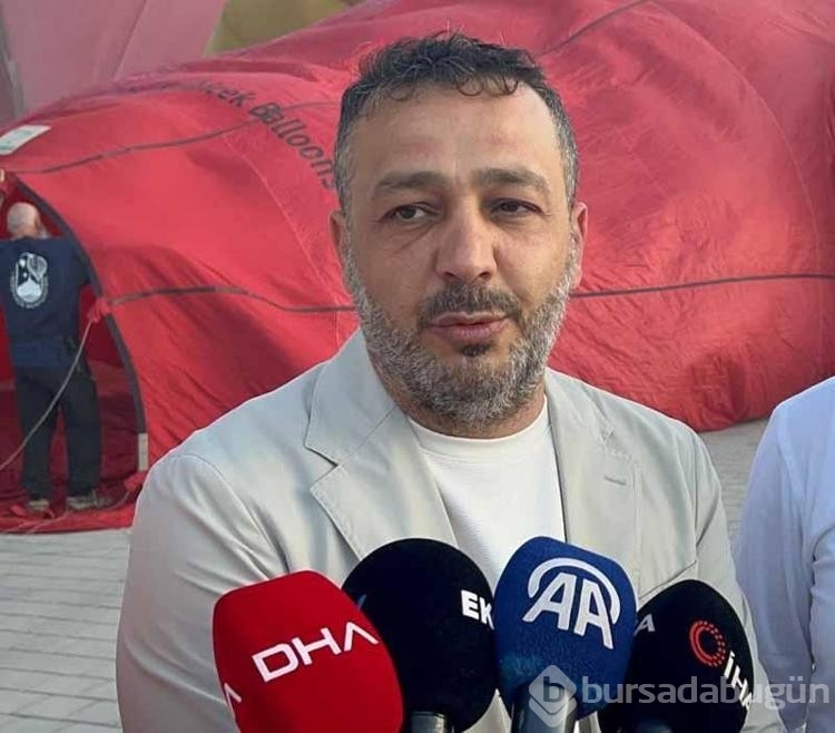 Kapadokya'da özel figürlü balonlar gökyüzünde görsel şölen oluşturdu