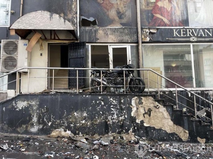 Gaziantep'de 5 katlı binada yangın çıktı