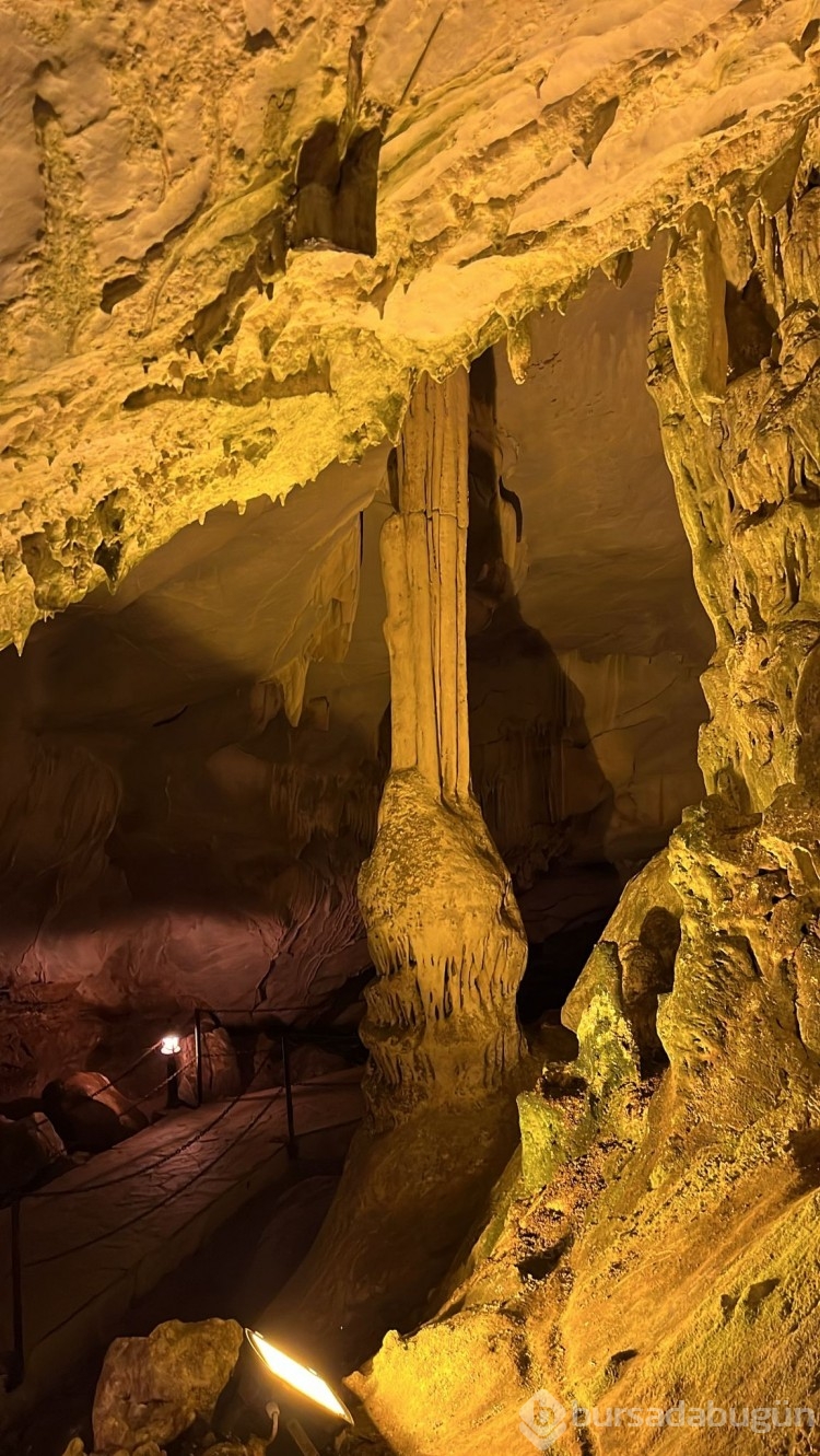 Kırklareli'nin turizme açılan tek mağarası Dupnisa'ya yolculuk!