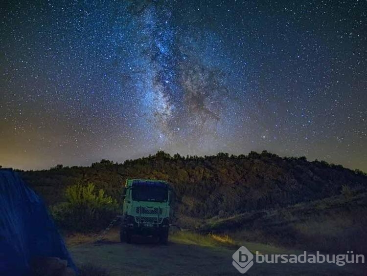 Nemrut'ta uzun pozlama tekniğiyle yıldızları fotoğrafladı