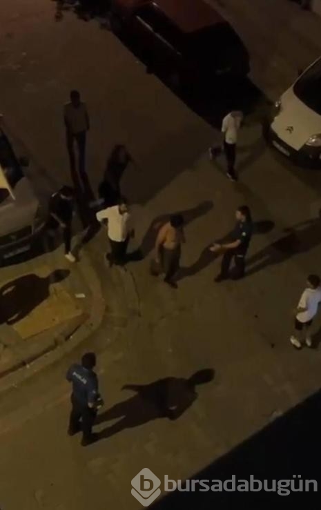 İki aile sokakta kavgaya tutuştu! Sonu hastanede bitti...