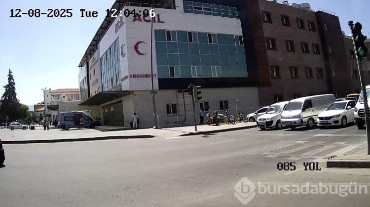 Otobüs şoförü fenalaşan yolcusunu hastaneye ulaştırdı