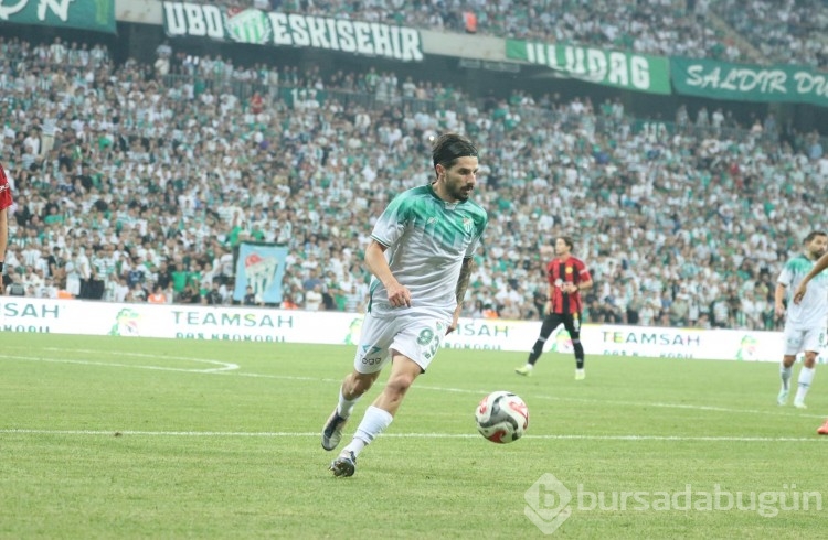 Bursaspor Eskişehirspor karşılaşmasından kareler...