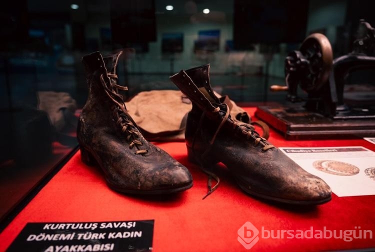 Üsteğmen Kara Fatma'nın manken canlandırması memleketi Erzurum'da sergide