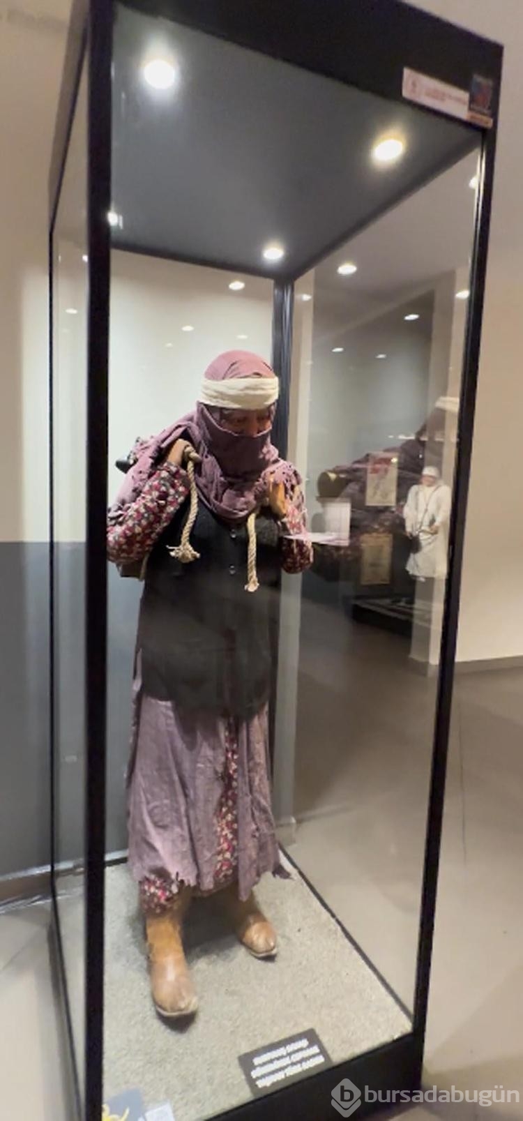 Üsteğmen Kara Fatma'nın manken canlandırması memleketi Erzurum'da sergide