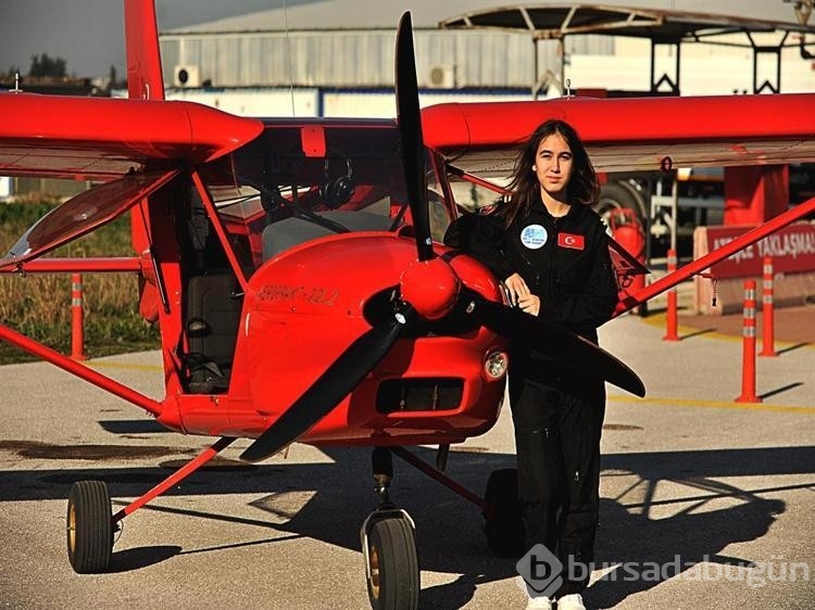 TIME'a adını yazdıran en genç pilot Defne: Kızlar hayallerinden vazgeçmemeli