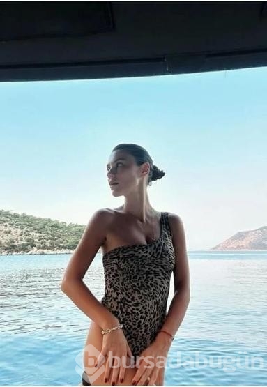 Yüsra Geyik'ten büyüleyici tatil paylaşımı