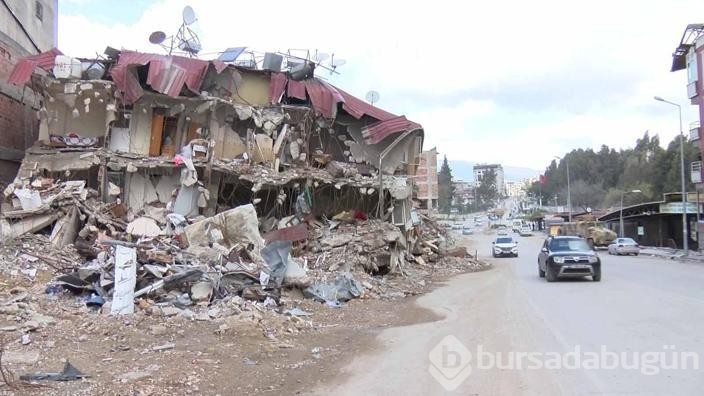 Deprem sonrası yıkılan binalar hakkında açıklama