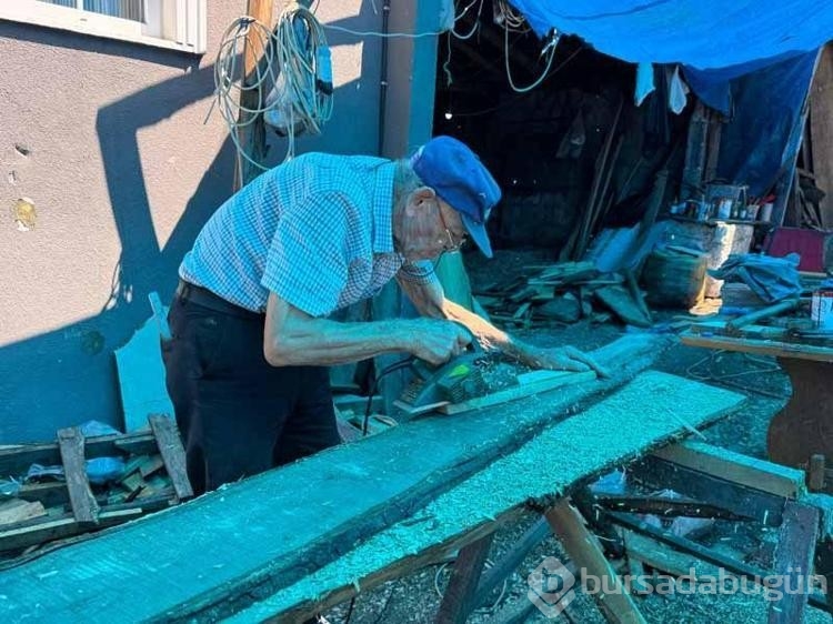 83 yaşındaki ahşap gemi ustası çırak bulamıyor
