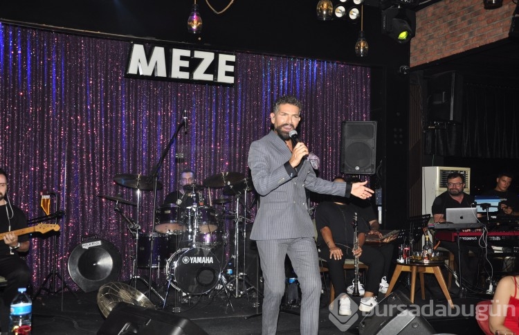 Meze Özlüce'de Mehmet Çevik coşturdu