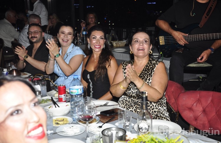 Meze Özlüce'de Mehmet Çevik coşturdu