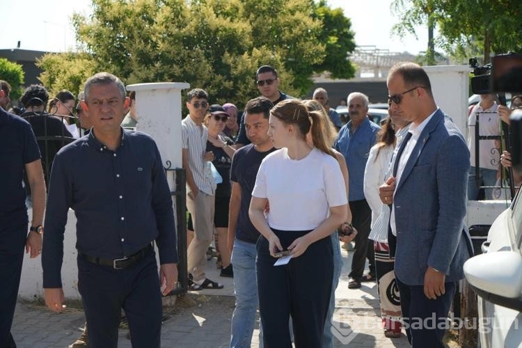Ferdi Zeyrek'in kızı Nehir, baba mesleği mimarlığı okuyacak