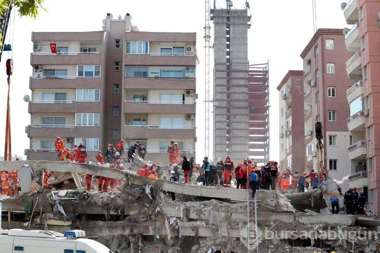 'İzmir'de kentsel dönüşüm değil, kentsel değişim olmalı' dedi
