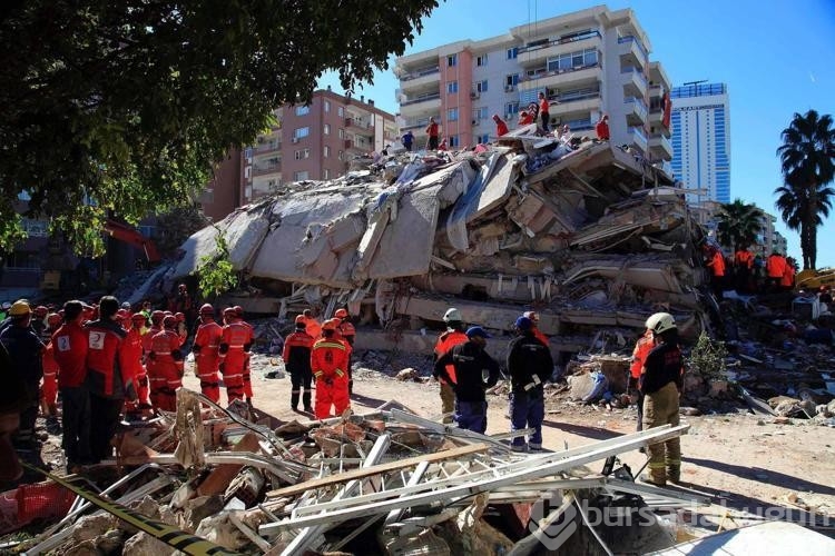 'İzmir'de kentsel dönüşüm değil, kentsel değişim olmalı' dedi
