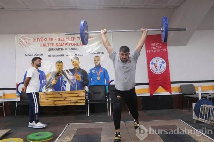 Şırnaklı Sefkan, 12 günde 1 Avrupa, 3 Türkiye rekoru kırdı
