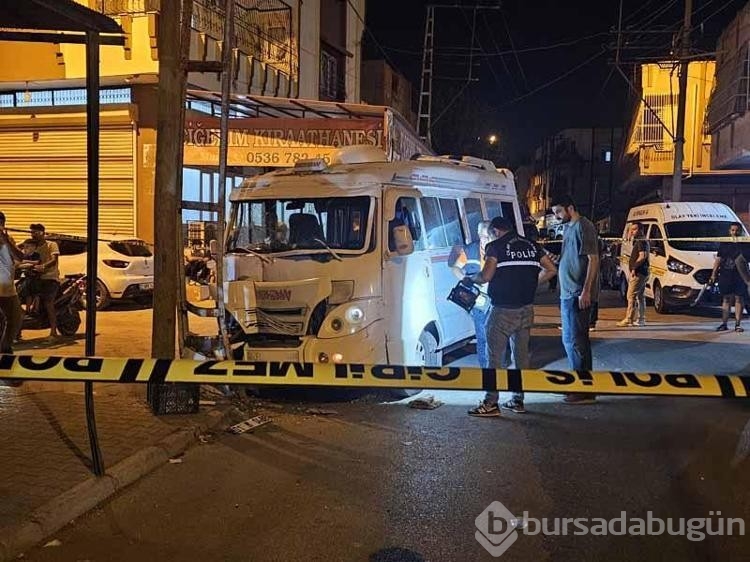 Dolmuş şoförü direksiyon başında silahlı saldırıya uğrayıp hayatını kaybetti! 