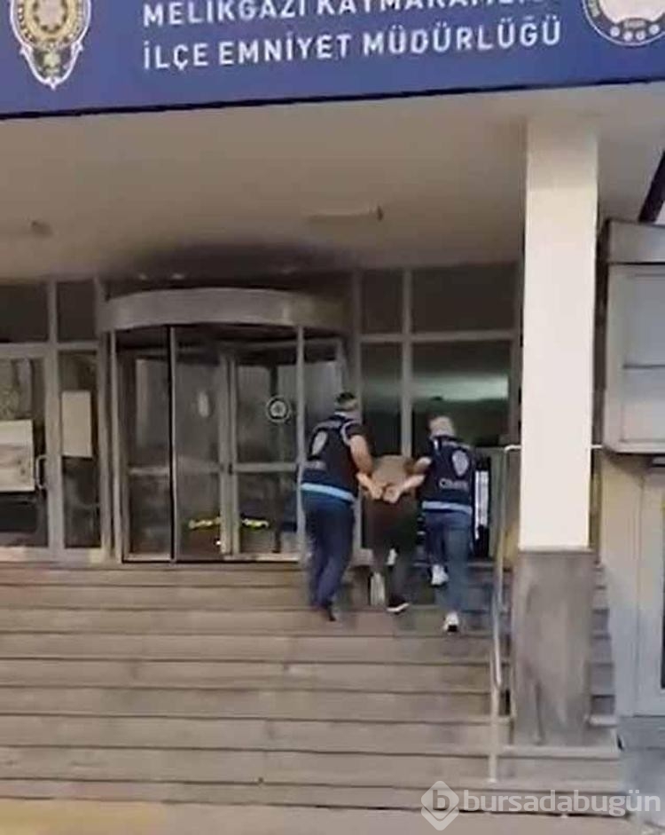 Boşandığı eşini bıçaklayan şahıs tutuklandı