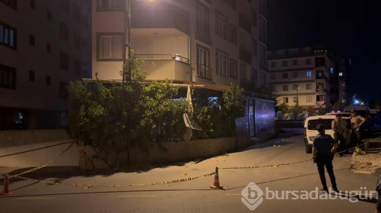 Sultanbeyli'de kafeye silahlı saldırı
