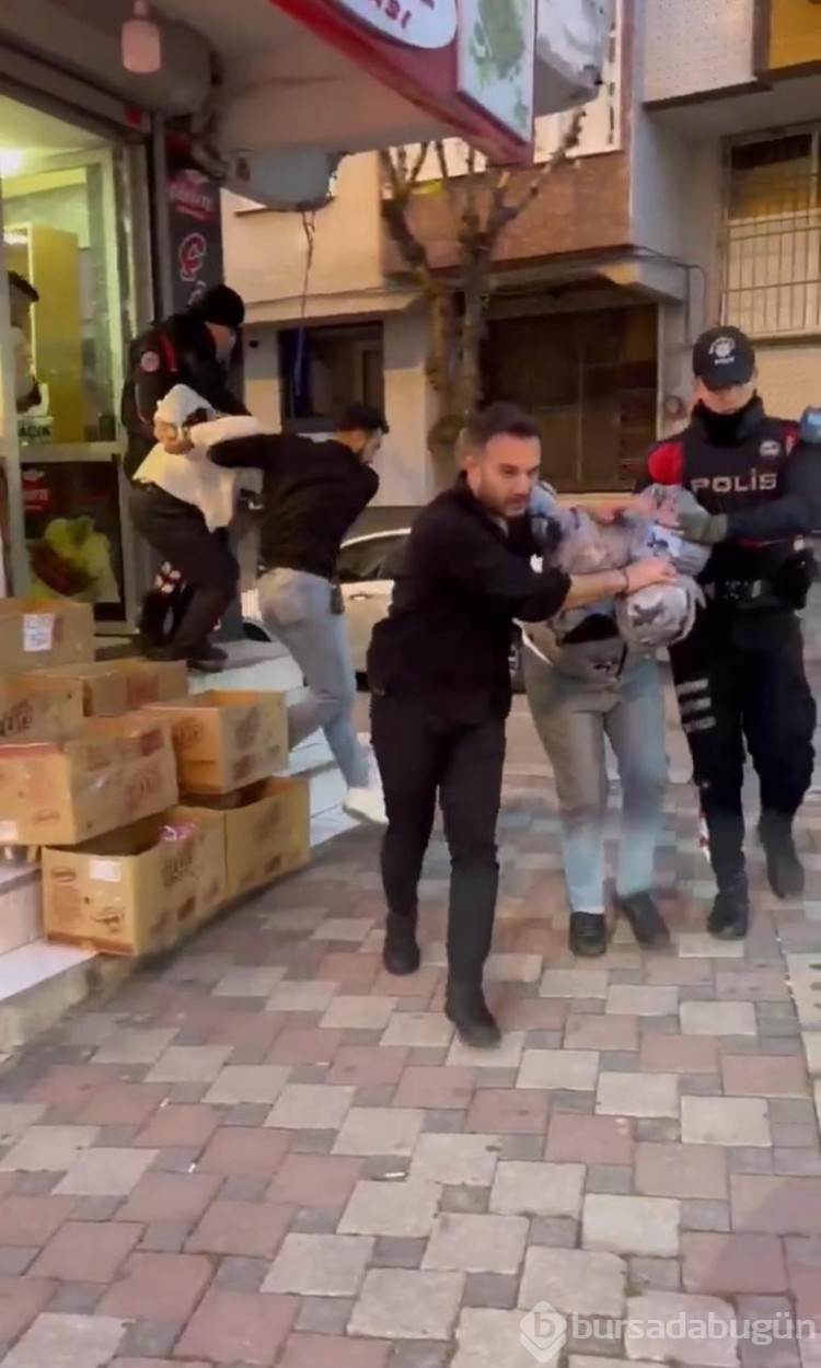 Esenler ve Bağcılar'da uyuşturucu operasyonu: 3 gözaltı
