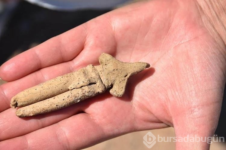 Ulucak Höyüğü'nde 8 bin yıllık Göbeklitepe üslubunda heykelcik
