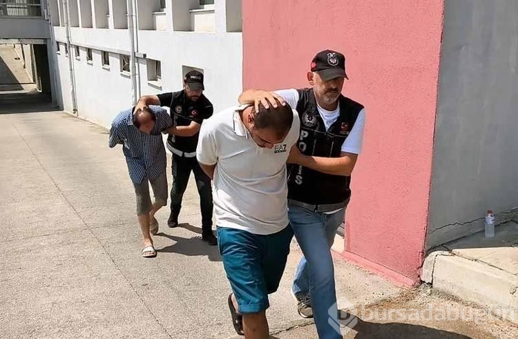 Kilerde ki kuru fasulye kovasından çıkan şey şaşırttı...
