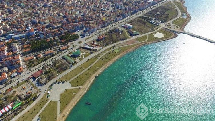 'Beyşehir Gölü'nün ölmesine seyirci kalmayız' dedi
