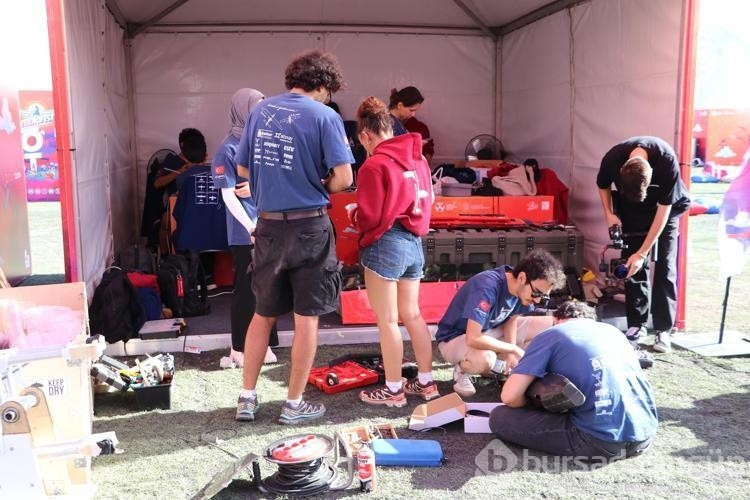 Çanakkale'de TEKNOFEST Savaşan İHA Yarışması, başladı
