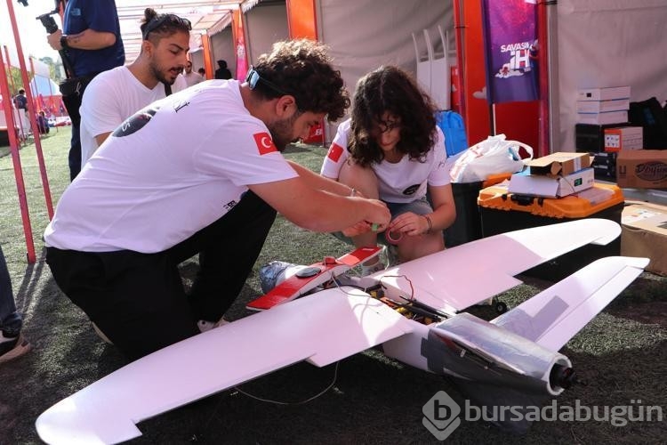 Çanakkale'de TEKNOFEST Savaşan İHA Yarışması, başladı
