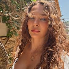Ebru Şahin imaj değişikliği yaptı! yeni saç rengini ınstagram'da paylaştı
