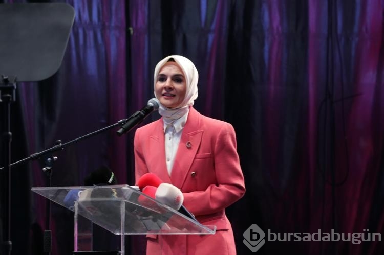 Ankara'da 2'inci 'kristal ayaklar' ödül töreni düzenlendi
