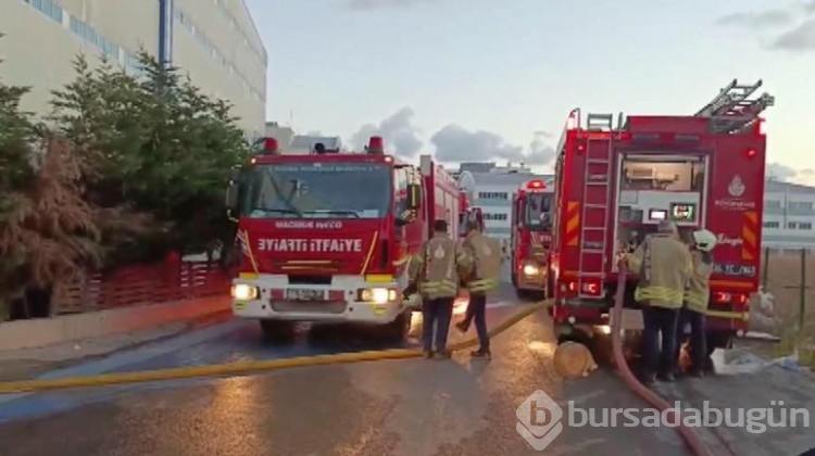 6 katlı iş merkezinde çıkan yangın söndürüldü