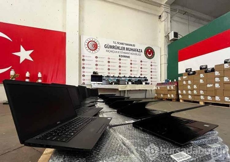 Kapıkule ve Hamzabeyli'de kaçak eşya ele geçirildi
