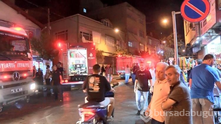 Beyoğlu'nda yangın çıkan dairedeki tüp patladı!