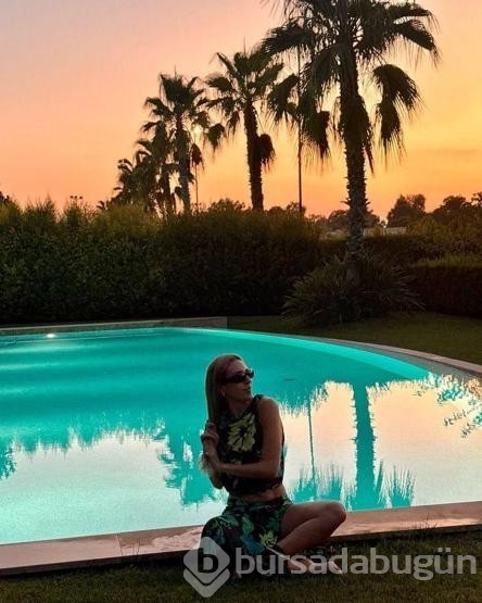 Kim der ki 2 çocuk annesi! Kenan İmirzalıoğlu'nun güzeller güzeli eşi Sinem Kobal fit haliyle dikkat çekti
